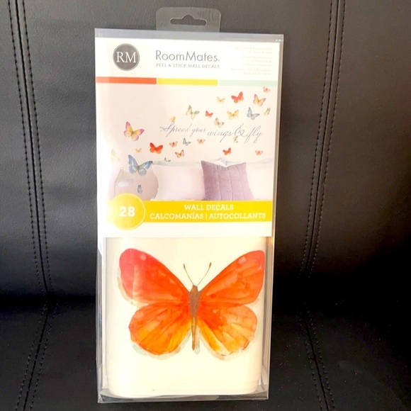 Wall decor​ - Picture 1 of 2